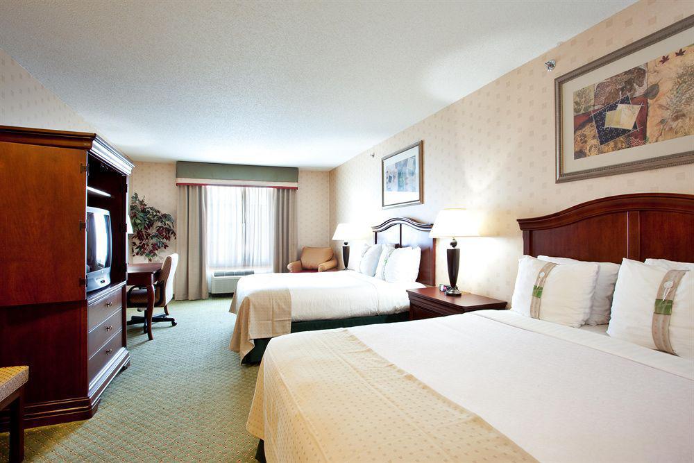 Hampton Inn Сейлем Номер фото