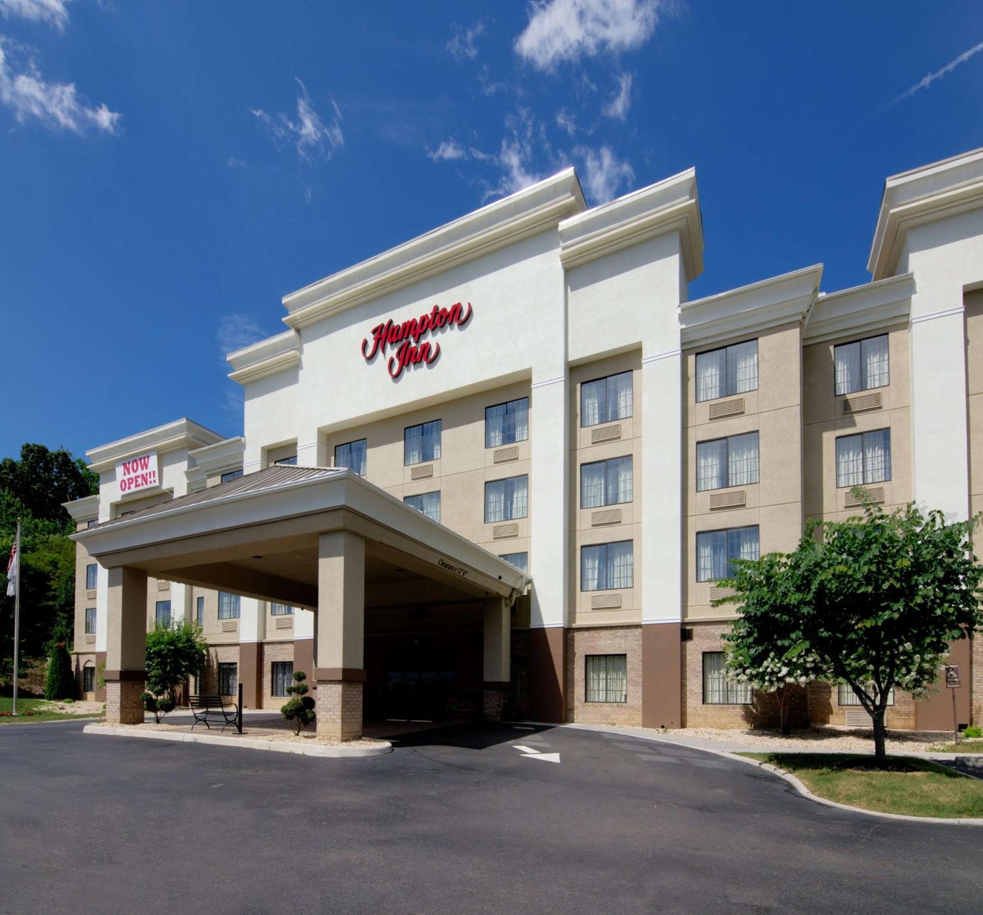 Hampton Inn Сейлем Экстерьер фото