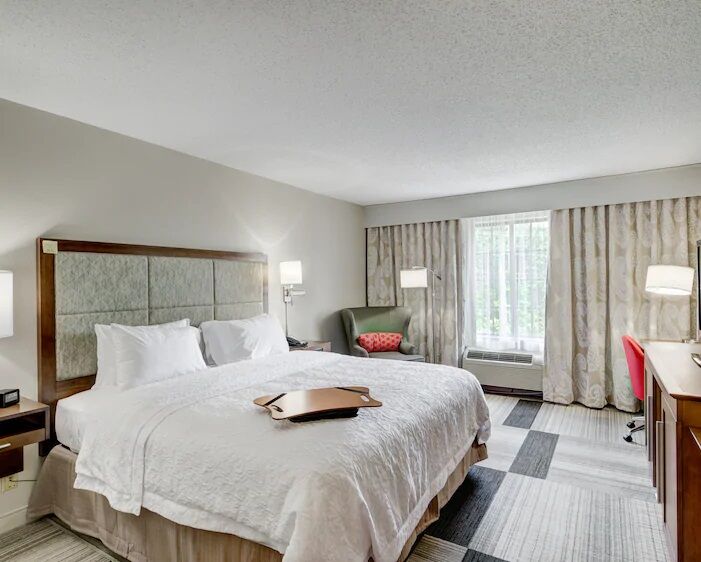 Hampton Inn Сейлем Экстерьер фото